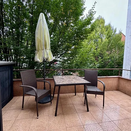 V Srdci Piestan S Parkovanim Zdarma * Piest'any