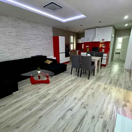 Apartament V Srdci Piestan S Parkovanim Zdarma Pieszczany